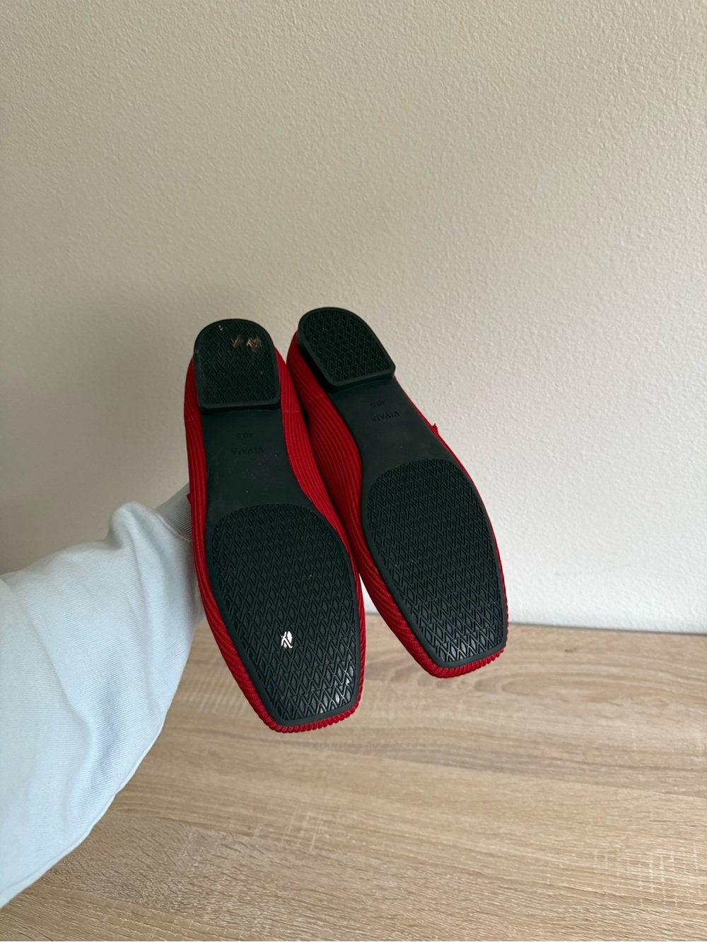 Vivaia Margot Mary Jane Square-Toe flats in ruby red Sz 40.5/9-9.5 - Picture 6 of 8